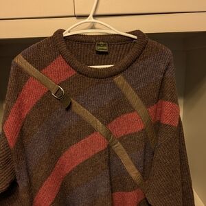 Men's 100% wool size 52 diagonal pattern, colorful.
